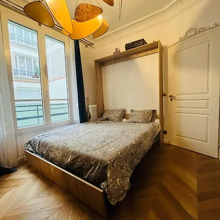 Double Dans Grand Coeur Bed & Breakfast Parigi